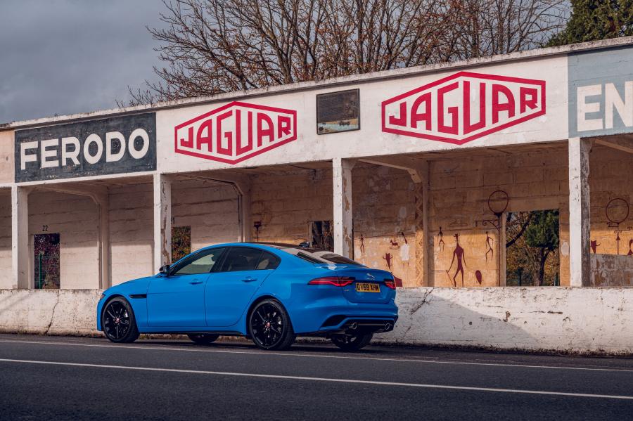  Jaguar XE R-Dynamic Reims Edition 2020 года  (UK) (фото 58 из 84)